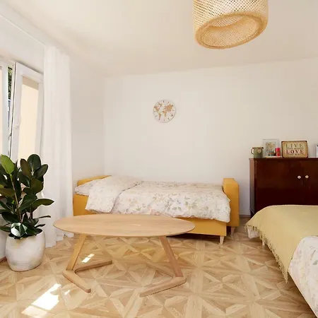 דירה Cute Apartment, Next To Old Town, With Free Parking