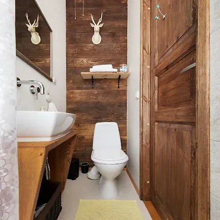 Cute Apartment, Next To Old Town, With Free Parking דירה *