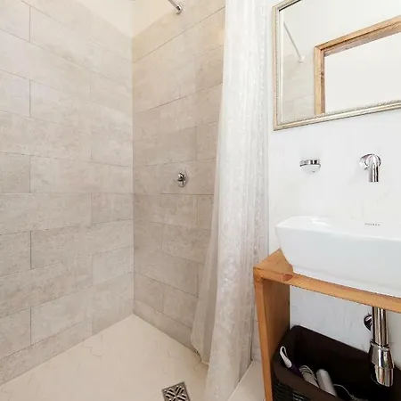 דירה Cute Apartment, Next To Old Town, With Free Parking