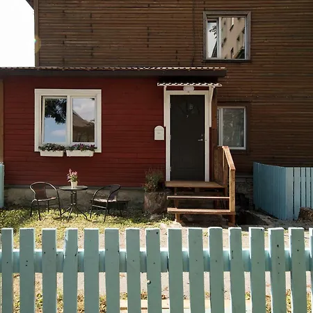 Cute Apartment, Next To Old Town, With Free Parking *