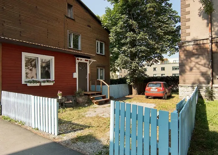 Cute Apartment, Next To Old Town, With Free Parking Ταλίν