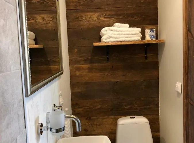 Cute Apartment, Next To Old Town, With Free Parking